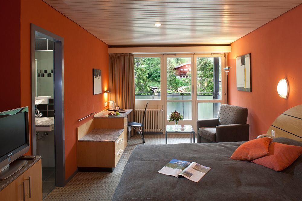 فندق جريندلوالدفي  فندق بيلفيدير سويس كواليتي الغرفة الصورة